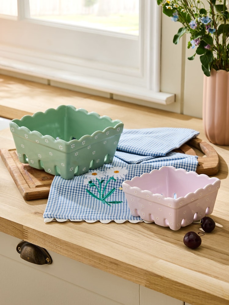 Set of 2 Green floral Berry Storage Baskets - Image 2 of 5 Set of 2 Green floral Berry Storage Baskets - Image 2 of 5