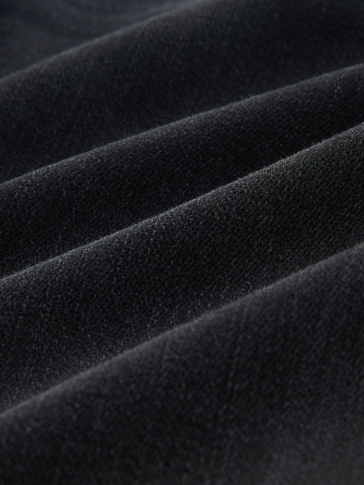 Black - ThermoGen Straight Fit Motionflex Jeans - Image 12 of 12 Black - ThermoGen Straight Fit Motionflex Jeans - Image 12 of 12