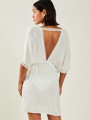 Accessorize Floral Embroidered Kaftan - Imagen 3 de 4