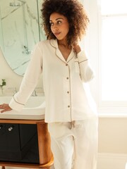 Cyberjammies Long Sleeve Hotel Pyjamas - صورة 1 من 4