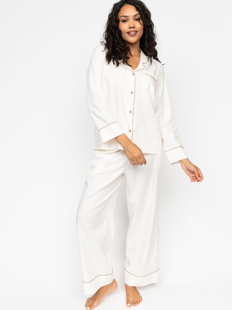 Cyberjammies Long Sleeve Hotel Pyjamas - صورة 2 من 4