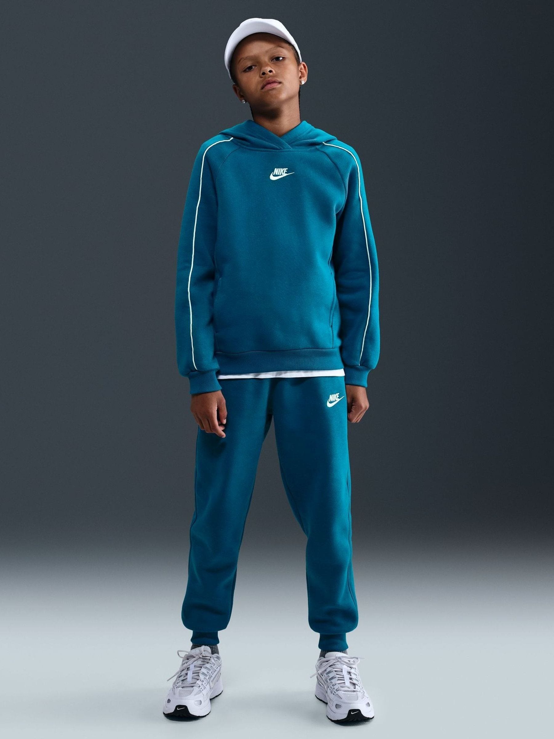 nike sportswear club fleece n7