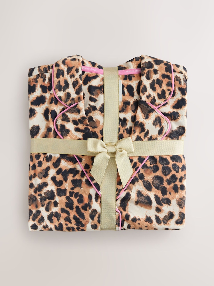 Leopard Jersey Button Through Pyjamas - Image 2 of 5 Leopard Jersey Button Through Pyjamas - Image 2 of 5