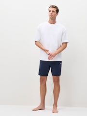 Azul marino - BOSS Regular Fit Logo Stretch Shorts - Imagen 3 de 5