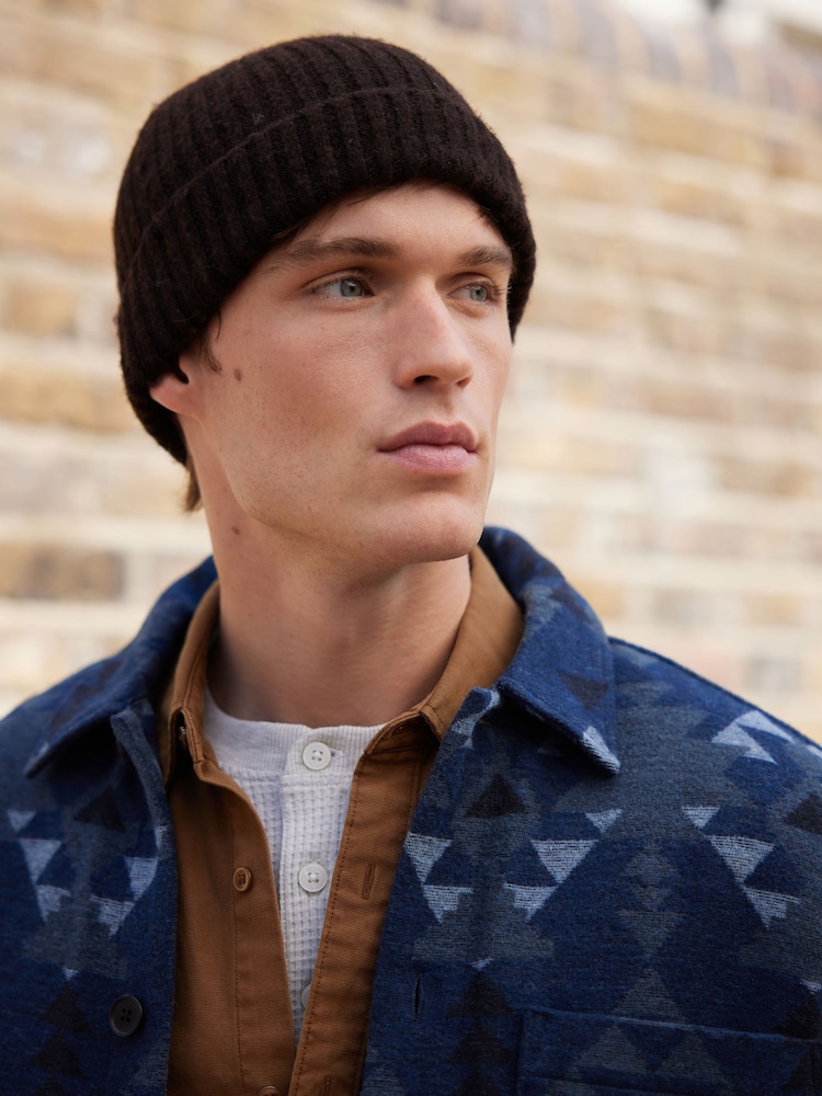 Mornarsko modra - Chenille Beanie Hat - Slika 2 iz 2