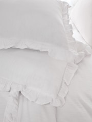 Laura Ashley Angie Ruffle Cotton Gauze Duvet Cover and Pillowcase Set - Larawan 4 ng 5