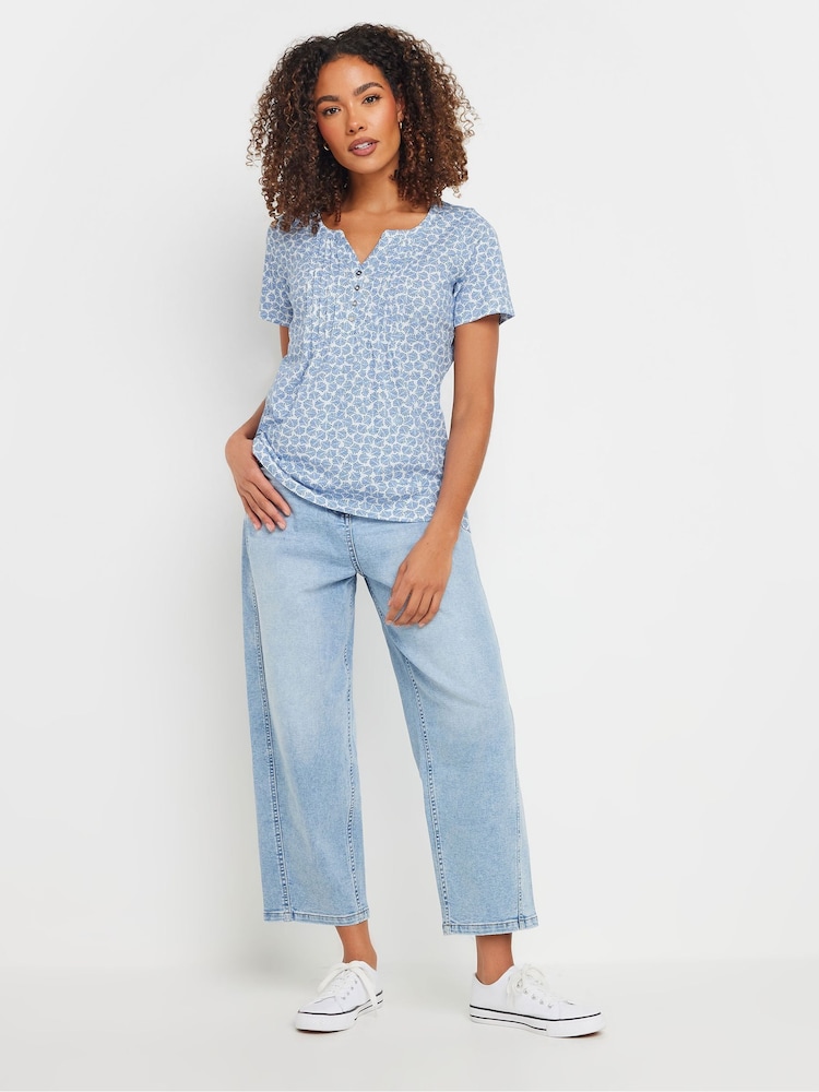M&Co Light Blue Shells Short Sleeve 100% Cotton Henley Top - Image 2 of 5 M&Co Light Blue Shells Short Sleeve 100% Cotton Henley Top - Image 2 of 5