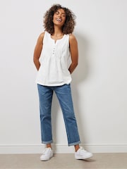 أبيض - Sleeveless 100% Cotton Henley Vest - صورة 2 من 5