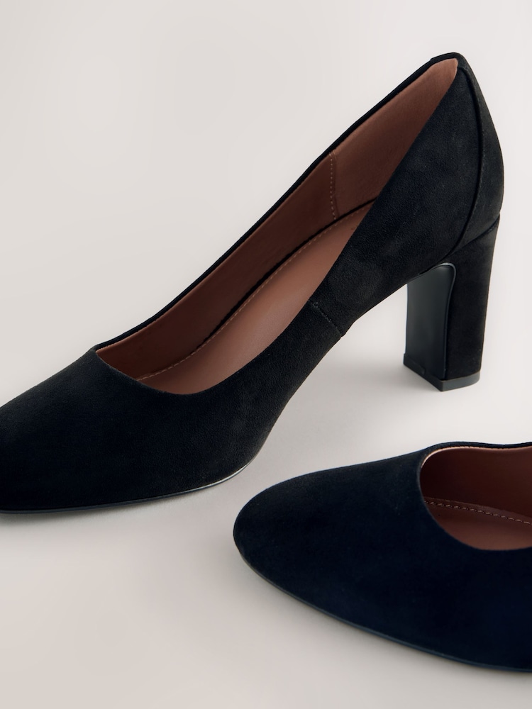 Womens Next Black Faux Suede Forever Comfort Round Toe Block Court Heels US 7 (UK 5) Womens Next Black Faux Suede Forever Comfort Round Toe Block Court Heels US 7 (UK 5)