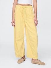 Gap Yellow Mid Rise UltraSoft Easy Horseshoe Jeans - Image 4 of 5