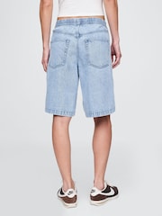 Gap Blue 11" Mid Rise UltraSoft Easy Longline Denim Shorts - Image 2 of 5