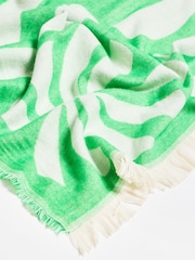 Oliver Bonas Green Azure Palm Tile Jacquard Throw - Image 2 of 5