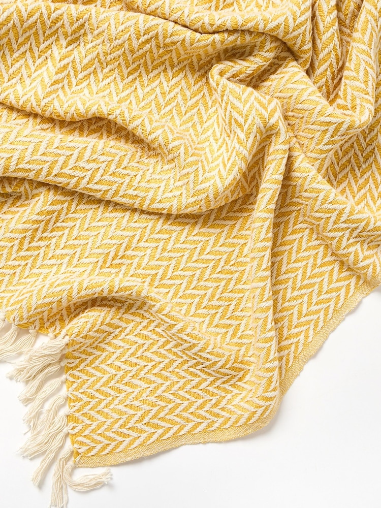 Oliver Bonas Yellow Niru Woven Chevron Throw - Image 2 of 4