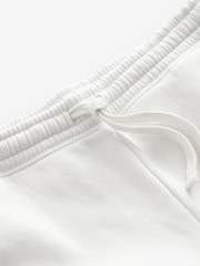 Gap White Pull On Logo Jogger Shorts - Image 5 of 5