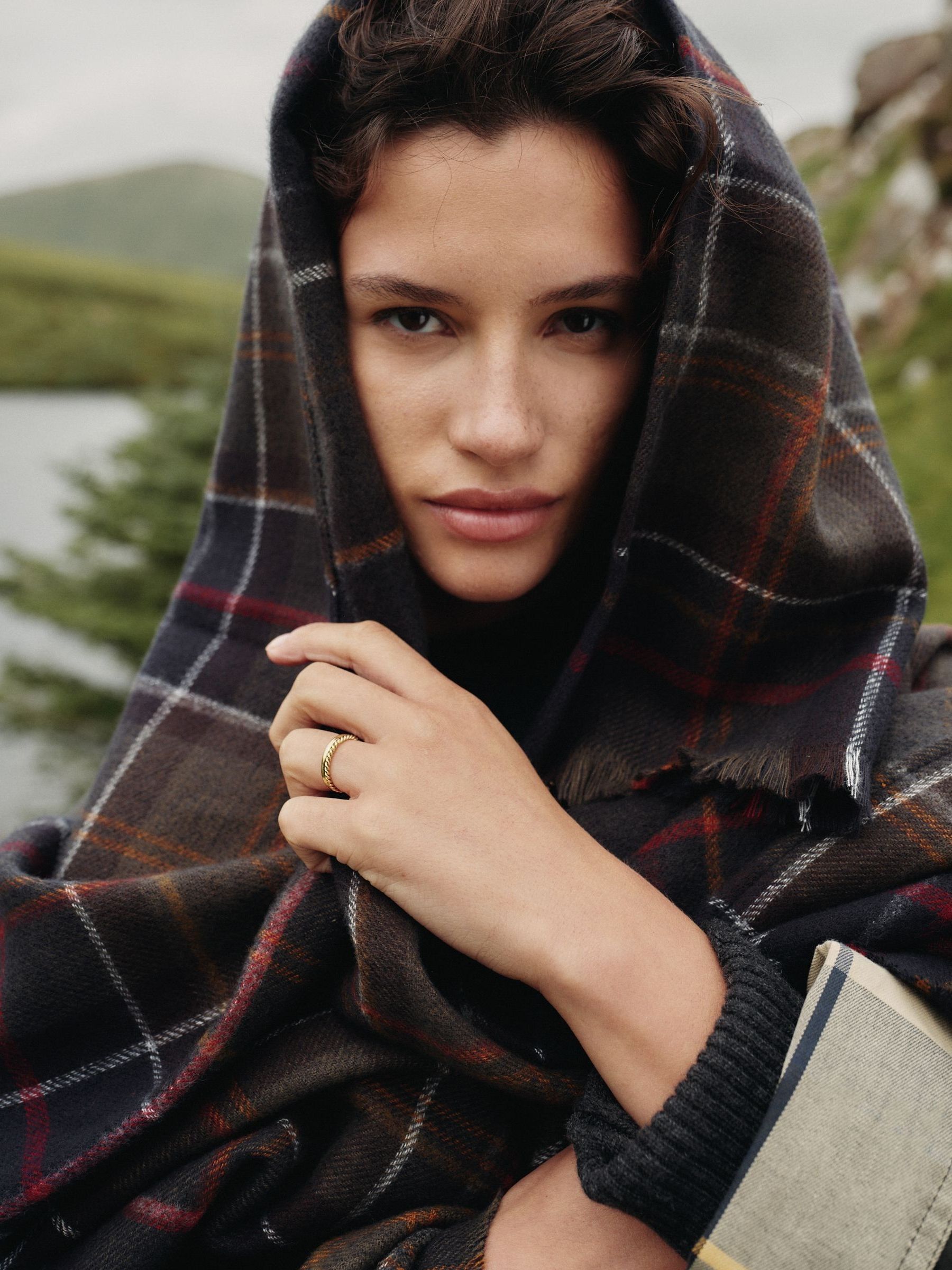 Barbour ウール&カシミア　ポンチョ Buy Barbour® Green Tartan Montieth Serape Cape from the Next UK
