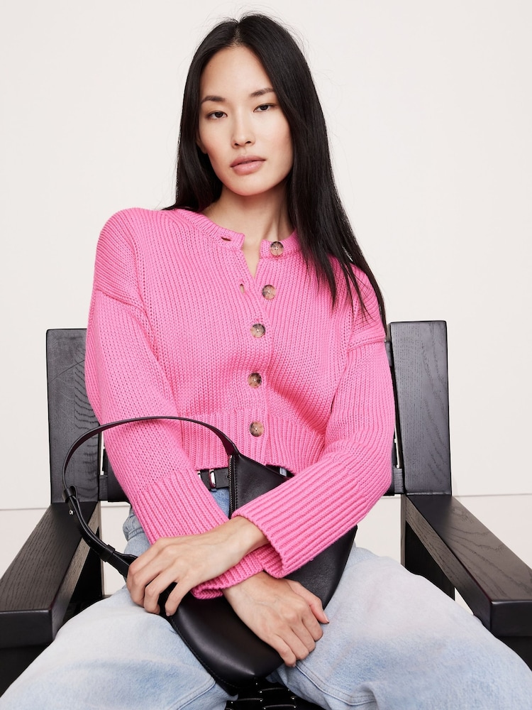 Pink - Banana Republic – Cropped-Oversize-Strickjacke aus Baumwolle - Bild 1 von 1 Pink - Banana Republic – Cropped-Oversize-Strickjacke aus Baumwolle - Bild 1 von 1