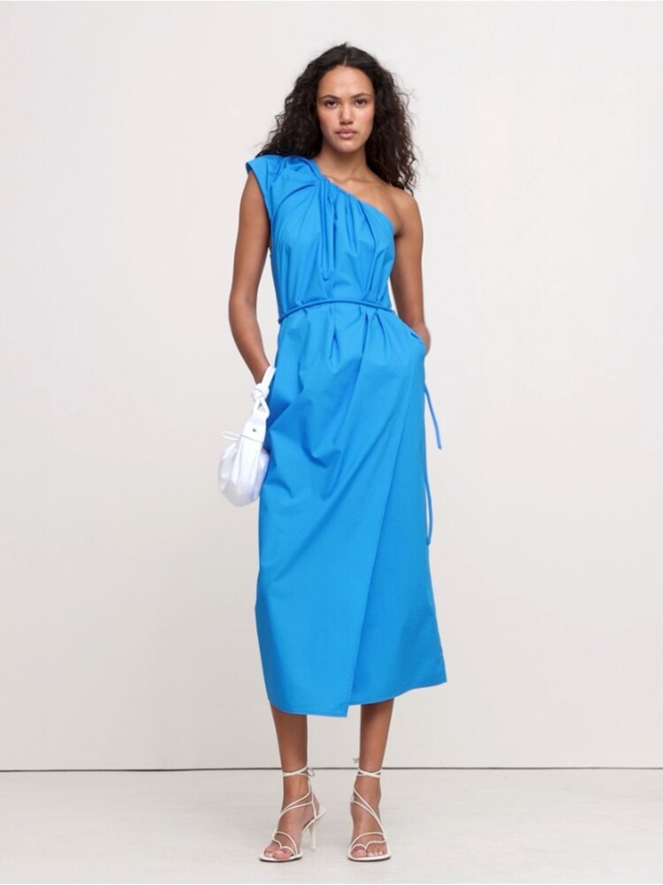 black maxi pleated dress BLACK PLEATED WAIST MESH MAXI DRESS | CULT MIA