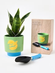 Oliver Bonas Green Bird Plant Pot And Trowel Gardening Gift Set - Image 1 of 6