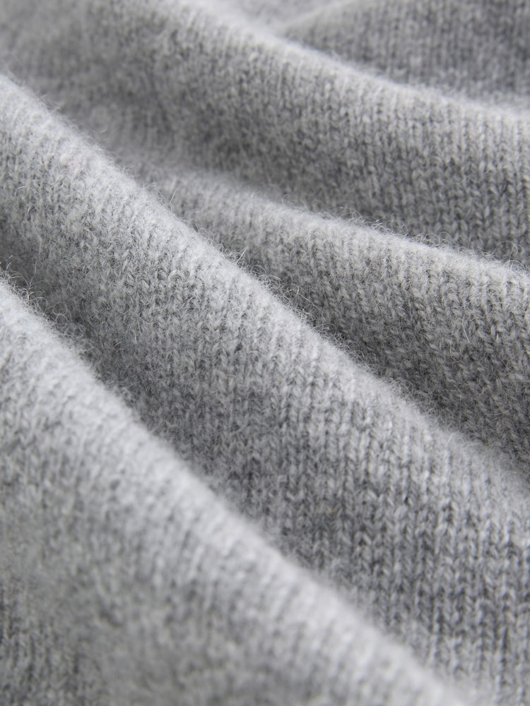Weekend MaxMara Grey Carlos  Knitted Vest - Image 6 of 6