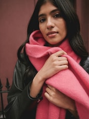 Raspberry Pink Heavyweight Brushed Blanket Scarf - Image 4 of 8