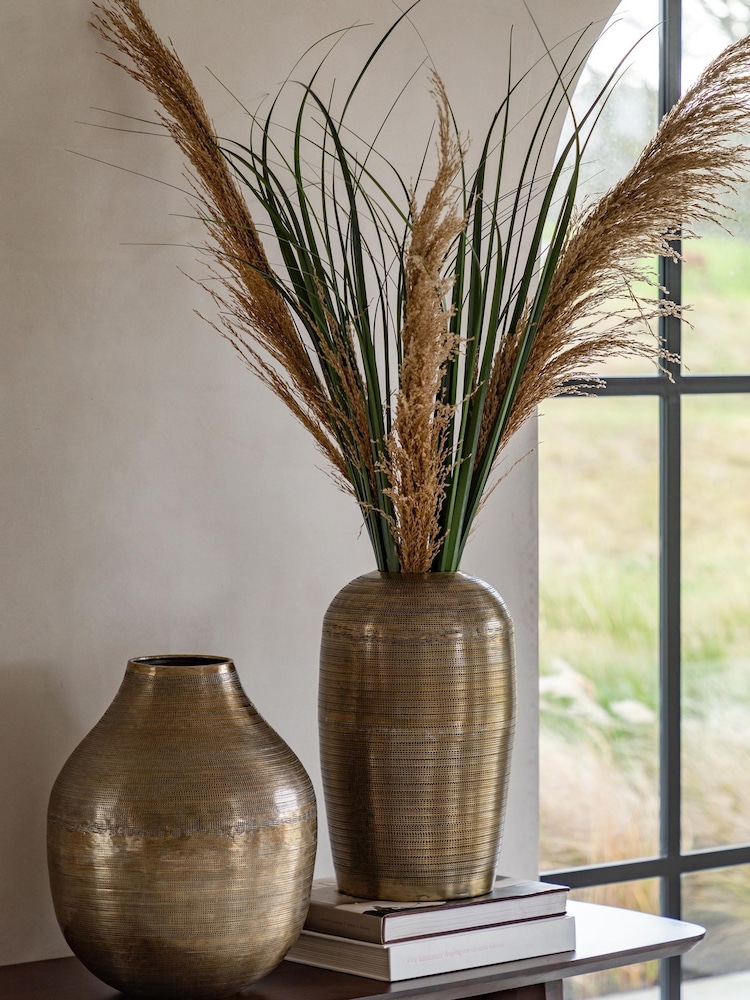 Gallery Home 12 Pack Brown Faux Grass with Feather Seed - Image 1 of 5