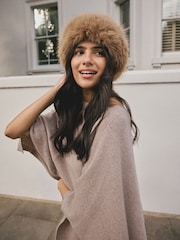 キャメル - フェイクファー・クロッシェ帽子 - 画像 2 / 8