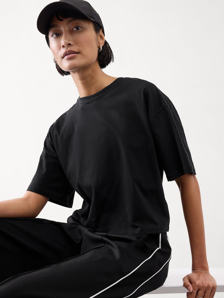 Черный - Athleta True Cotton Cropped T-Shirt - Изображение 1 из 1