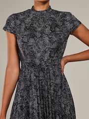 Jolie Moi Black Chrome Jersey Capped Sleeve Pleated Midi Dress - Image 3 of 6