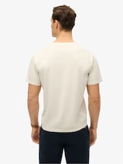 Superdry Essentials Relaxed 100% Cotton T-Shirt - Bild 2 von 6