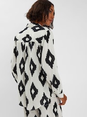 Accessorize Black Abstract Diamond Print Shirt - Image 3 of 4