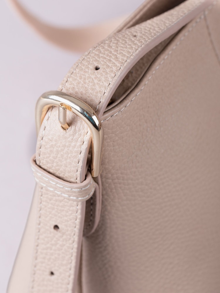 Lakeland Leather Cream Langdale Cross-Body Bag - Image 4 of 6