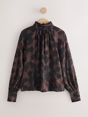 živalski vzorci - Long Sleeve High Neck Blouse - Slika 1 iz 3