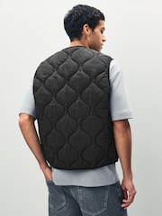 HUGO Black Quilted Gilet - Image 2 of 6