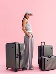 Nere Green Venture DUAL OPEN 55CM Small Suitcase - Image 7 of 8