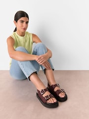 Whistles de fivela dupla Mae Sandals - Imagem 4 de 4
