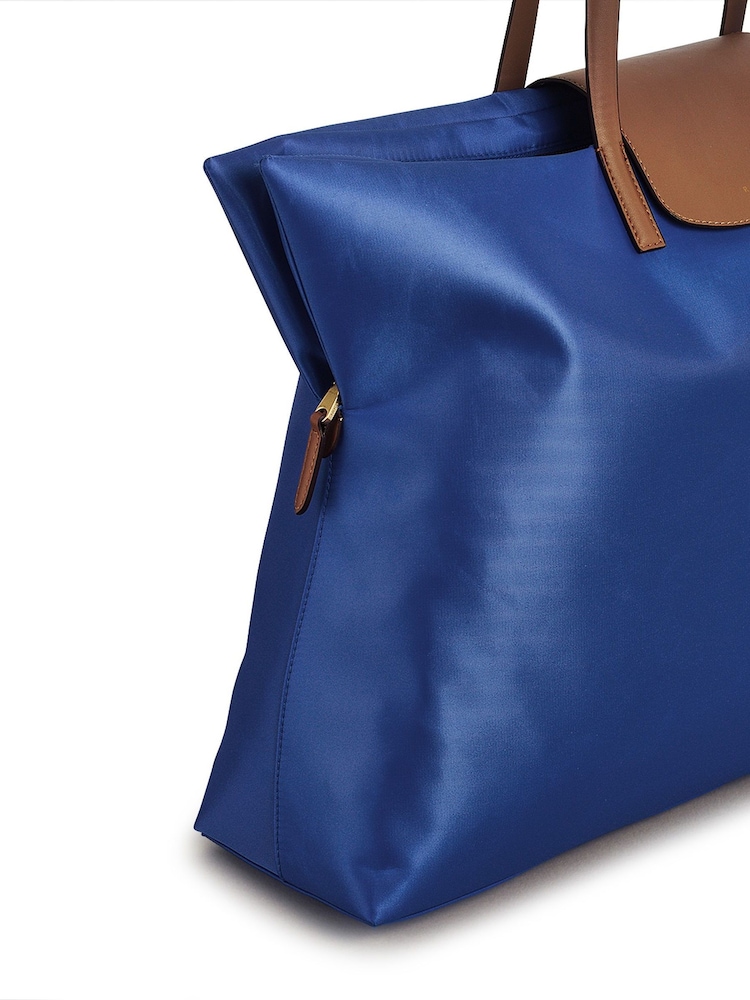 Radley Pocket Essentials Large Ziptop Shoulder  Bag - Image 2 of 4