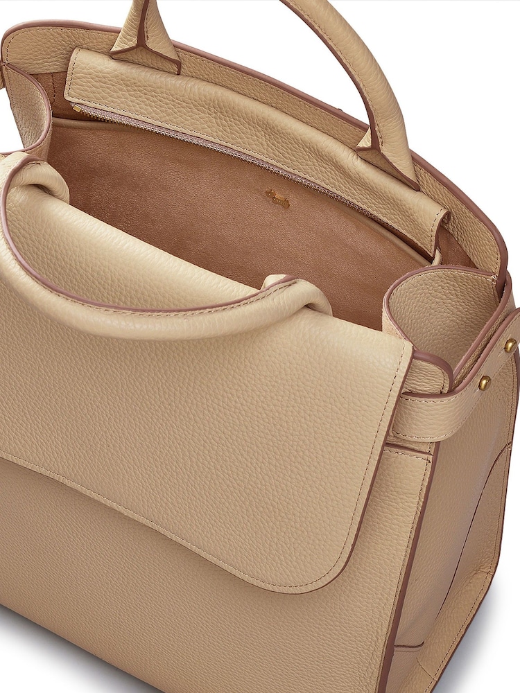 Mochila grande en nude con solapa The Rathbone de Radley - Imagen 5 de 5