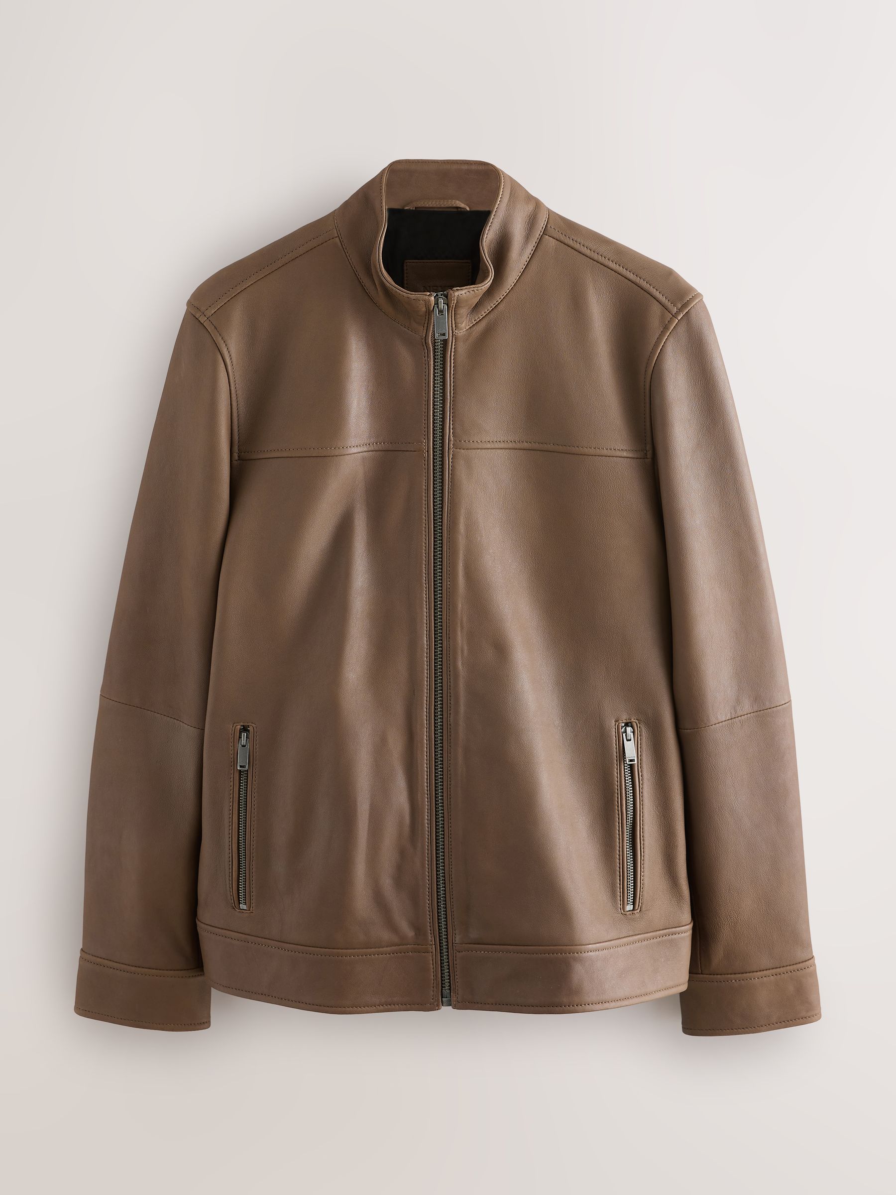 Next：日本 ブラウン ヌバック - Signature レザー ファネルネック