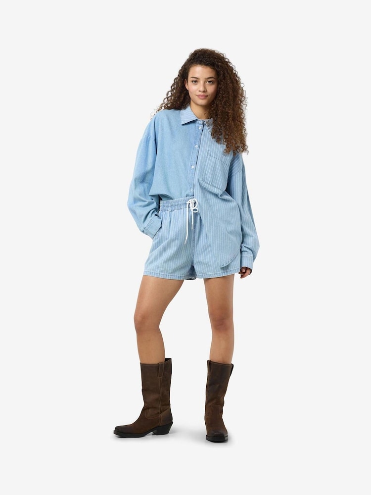 NOISY MAY Blue Elastic Waist Draw String Stripe 100% Cotton Shorts - Image 2 of 5 NOISY MAY Blue Elastic Waist Draw String Stripe 100% Cotton Shorts - Image 2 of 5