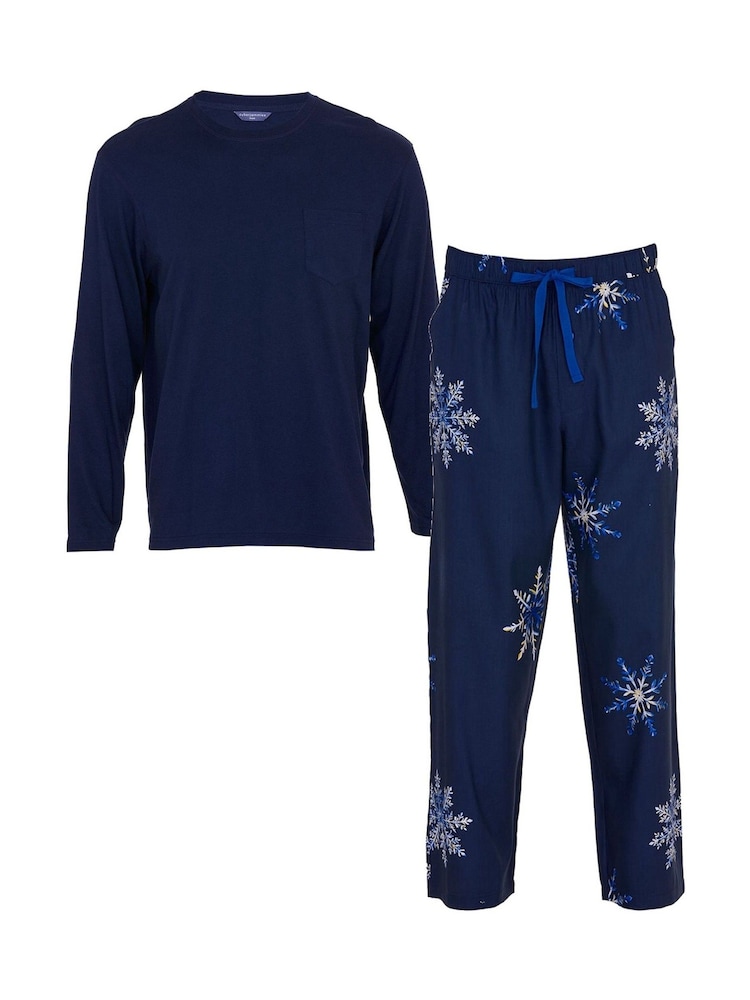 Cyberjammies Green Mens Printed Pyjamas Bottoms and Solid Jersey T-Shirt - Image 4 of 4 Cyberjammies Green Mens Printed Pyjamas Bottoms and Solid Jersey T-Shirt - Image 4 of 4