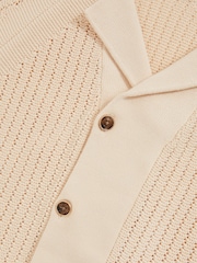 Hell Steinfarben - Reiss Alphonso Cotton Textured-Knit Cuban-Collar Shirt - Bild 7 von 7