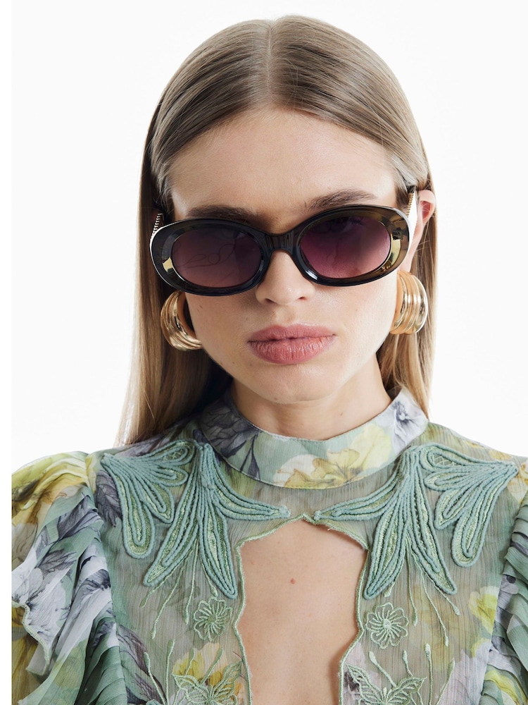 River Island Green Long Sleeve Ruffled Floral Blouse - Image 2 of 3