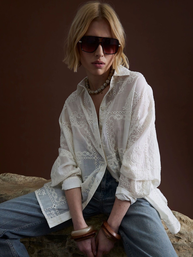 Рубашка свободного кроя из 100% хлопка с длинными рукавами River Island - Image 1 of 4 Рубашка свободного кроя из 100% хлопка с длинными рукавами River Island - Image 1 of 4