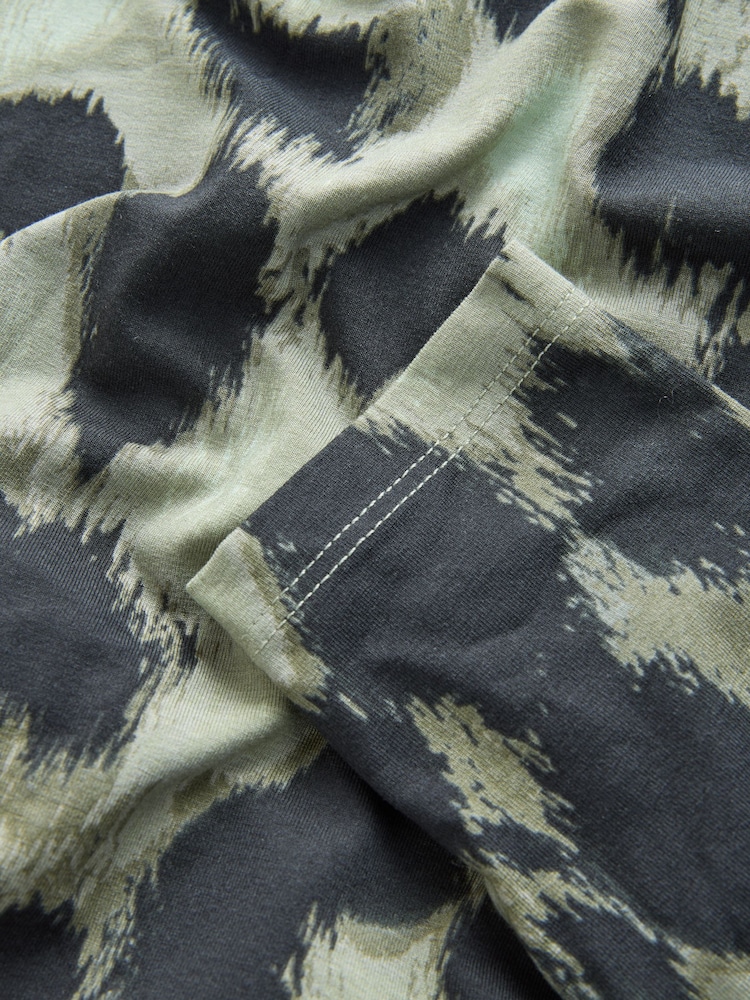 Khaki Green Animal Print Jersey A-line Long Sleeve Maxi Dress - Image 3 of 3