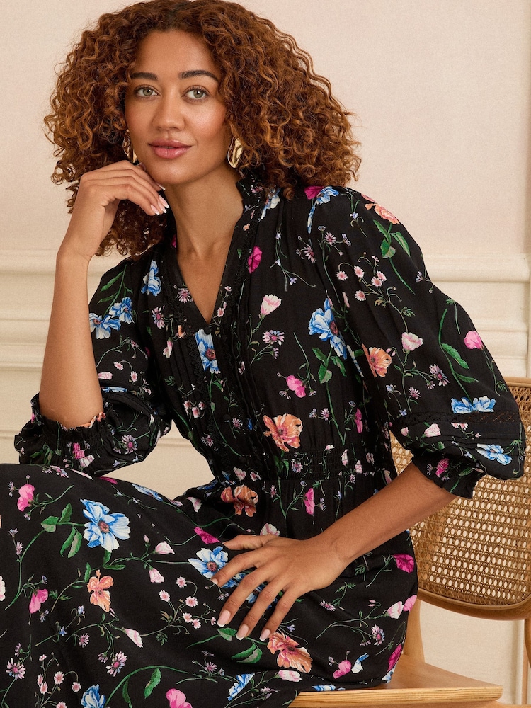 Love & Roses Black Floral Petite Notch Neck Midi Dress - Image 2 of 4