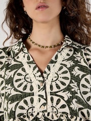 Apricot Green Oversized Border Print Shirt - Image 3 of 4