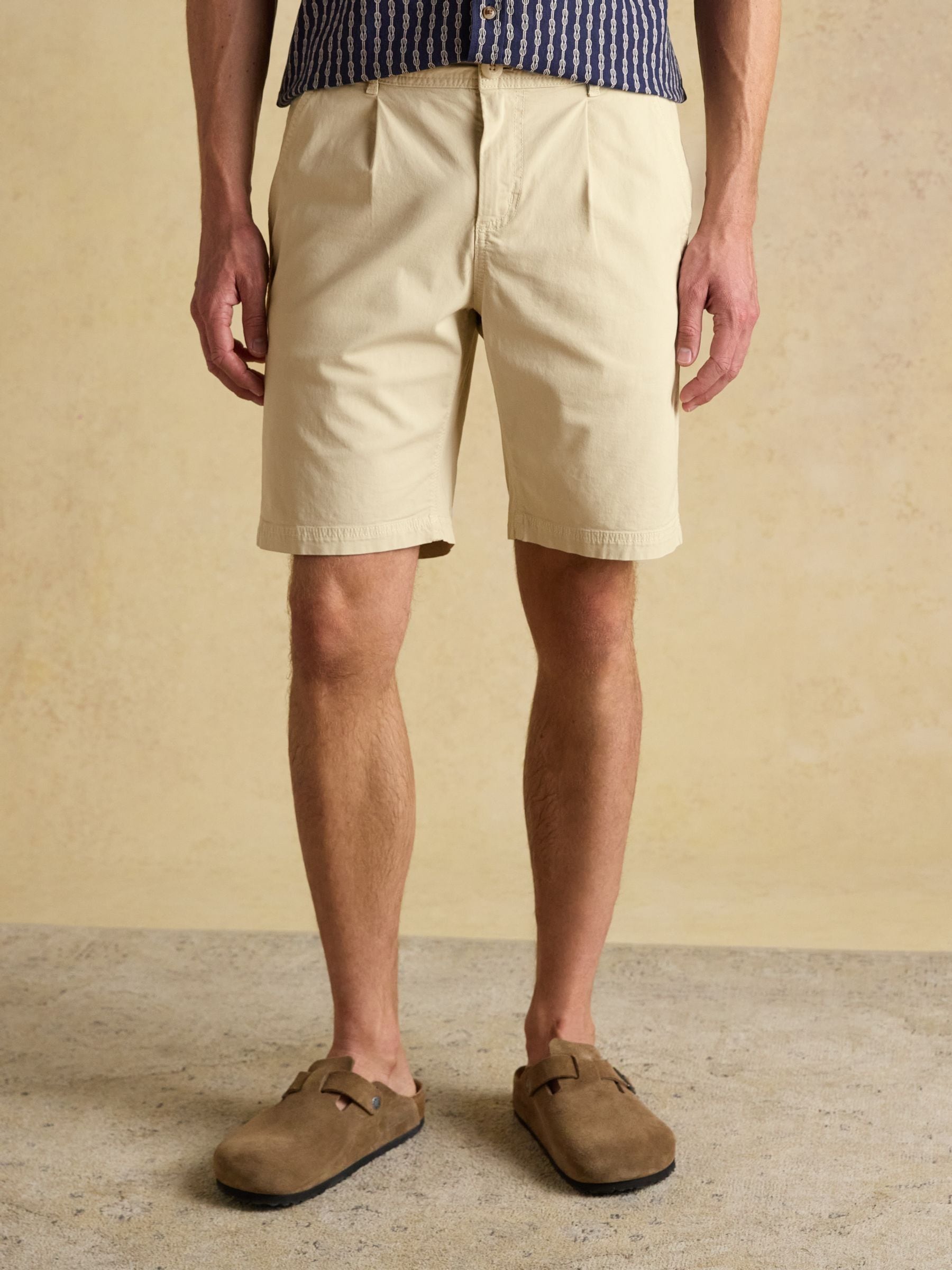 Joules Men's Sand Norfolk Relaxed Fit Chino Shorts Size 34