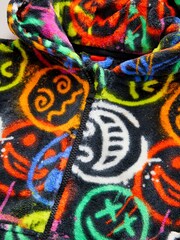 Blue/Green/Red/Yellow Happy Face - Mono de forro polar (5-16años) - Imagen 3 de 4