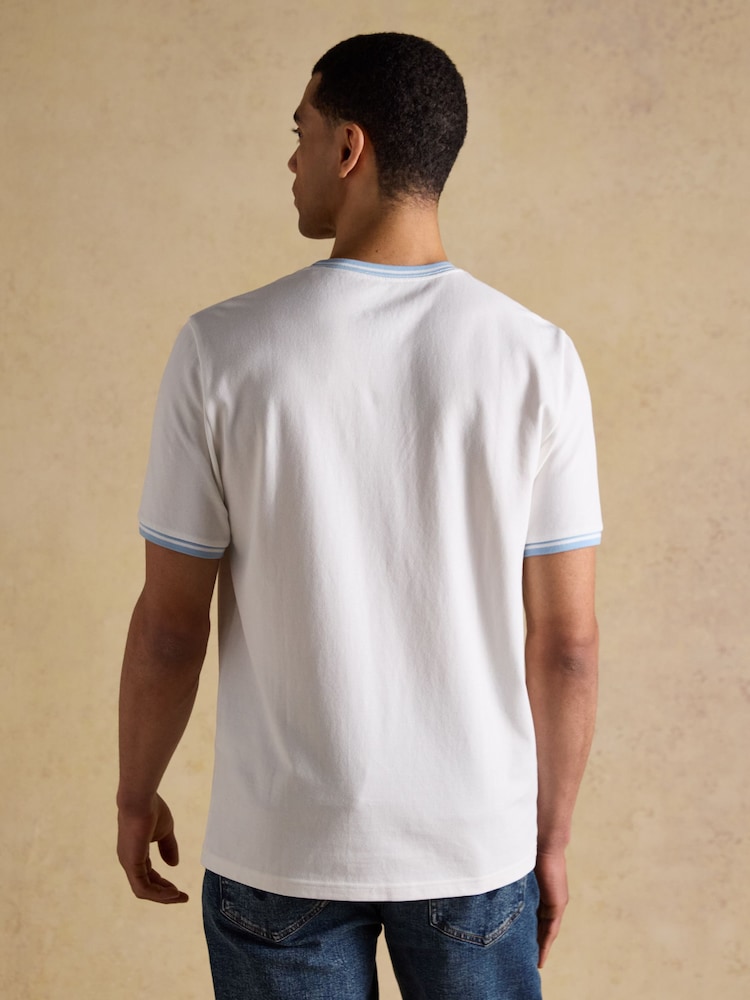 أبيض - Joules Classic Fit Cotton Pique T-Shirt - Image 2 of 7