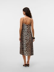 VERO MODA Brown Printed Loose Fit Maxi Dress - Image 3 of 4